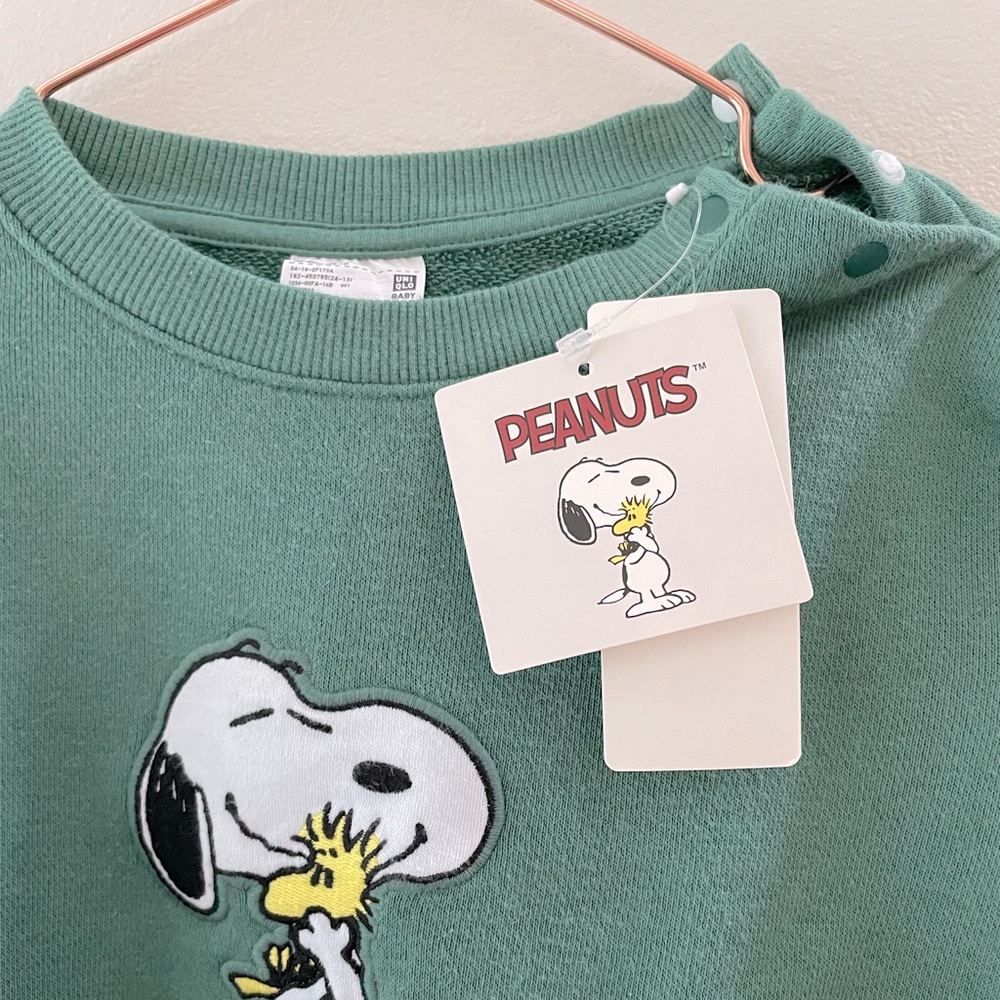 Uniqlo X Peanuts pullover sweater (3T)